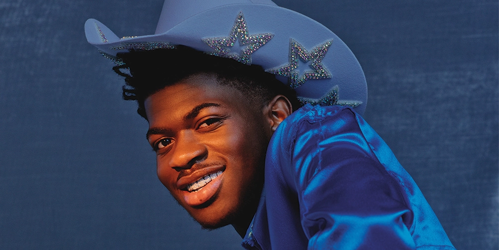 LIL NAS X ARRASA CON SU POLÉMICO 'MONTERO'