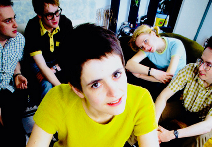 HEAVENLY ANUNCIAN SU PRIMER ÁLBUM PARA EL SIGLO XXI