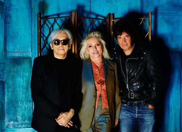 BLONDIE REGRESAN CON 'HIGH NOON', SU PRIMER ÁLBUM EN CASI DIEZ AÑOS