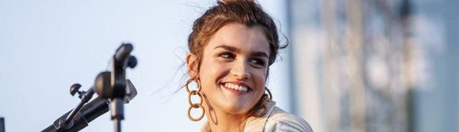 AMAIA ROMERO DESVELA LOS MOTIVOS DEL RETRASO DE SU DEBUT